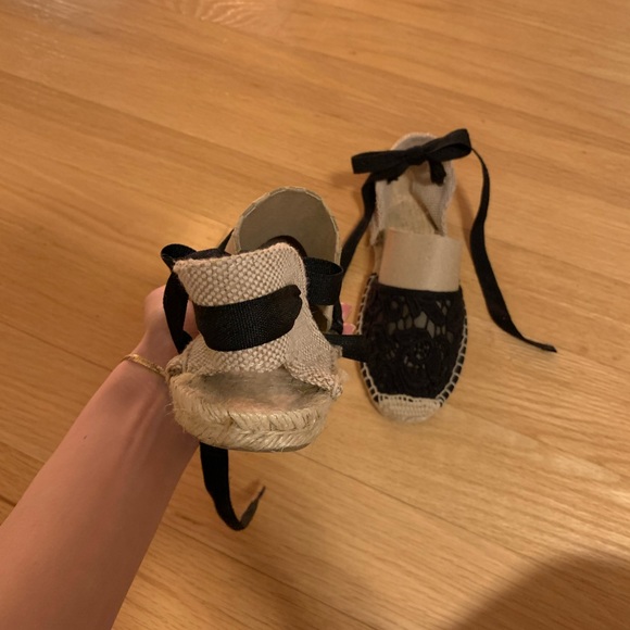 Soludos Lace-up Lace Sandals - Picture 2 of 5